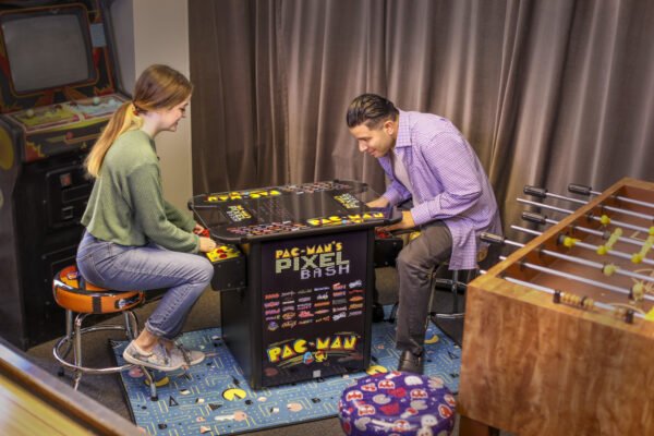Bandai Namco Pac-Man Pixel Bash Cocktail - Image 4